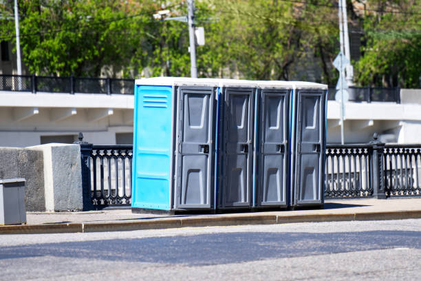 Porta potty delivery and setup in University Place, WA